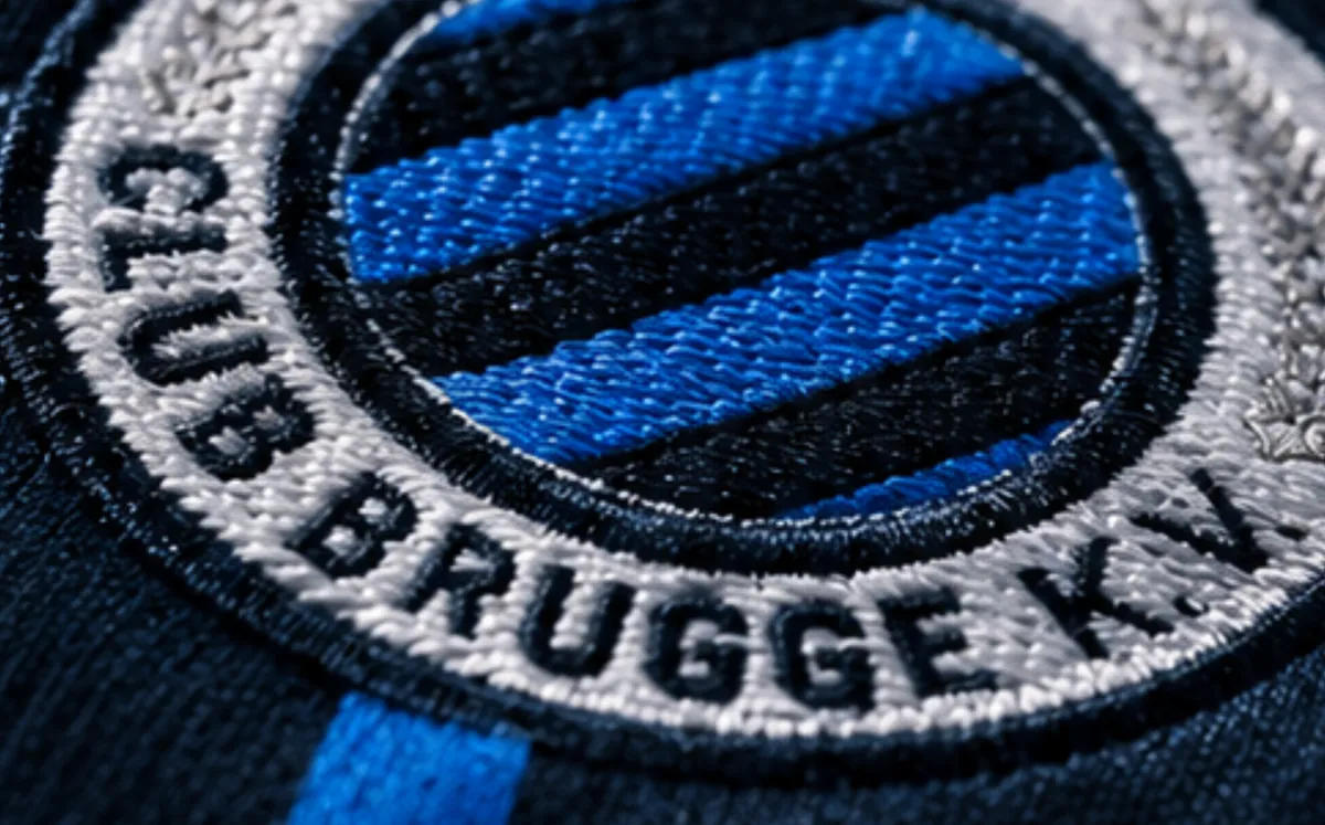 Escudo bordado da Versão Torcedor